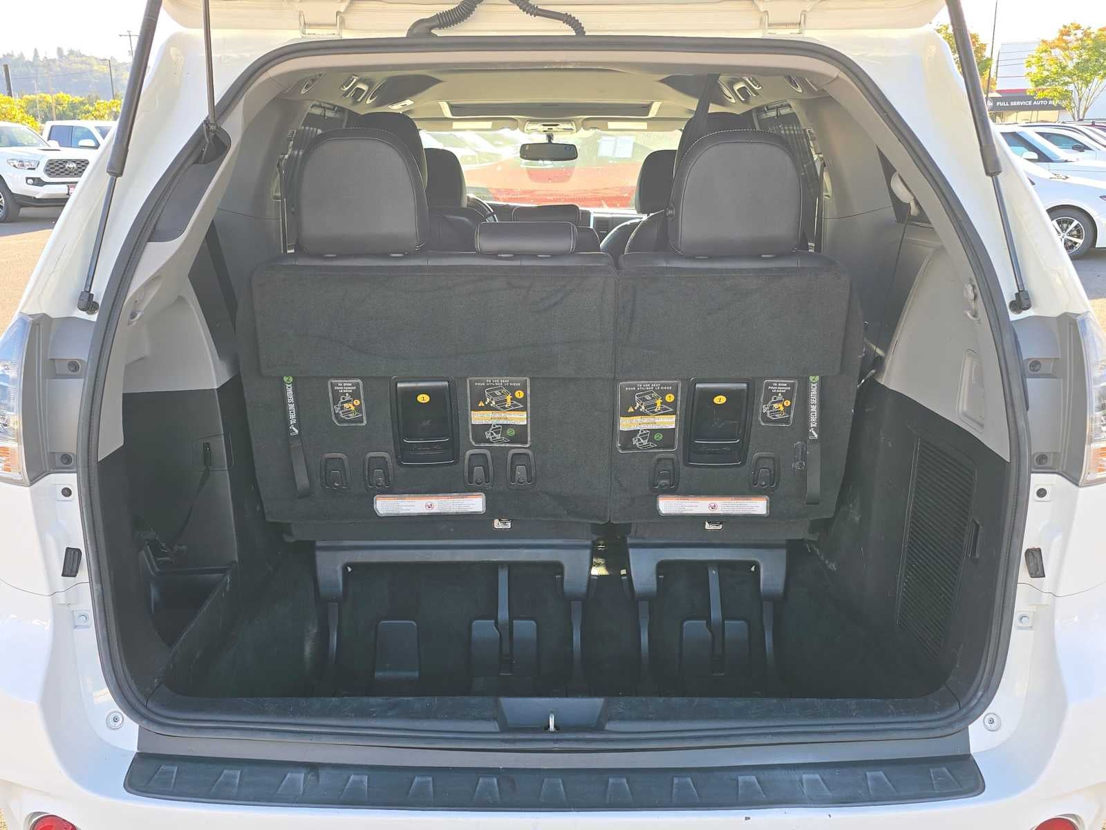 2016 Toyota Sienna SE