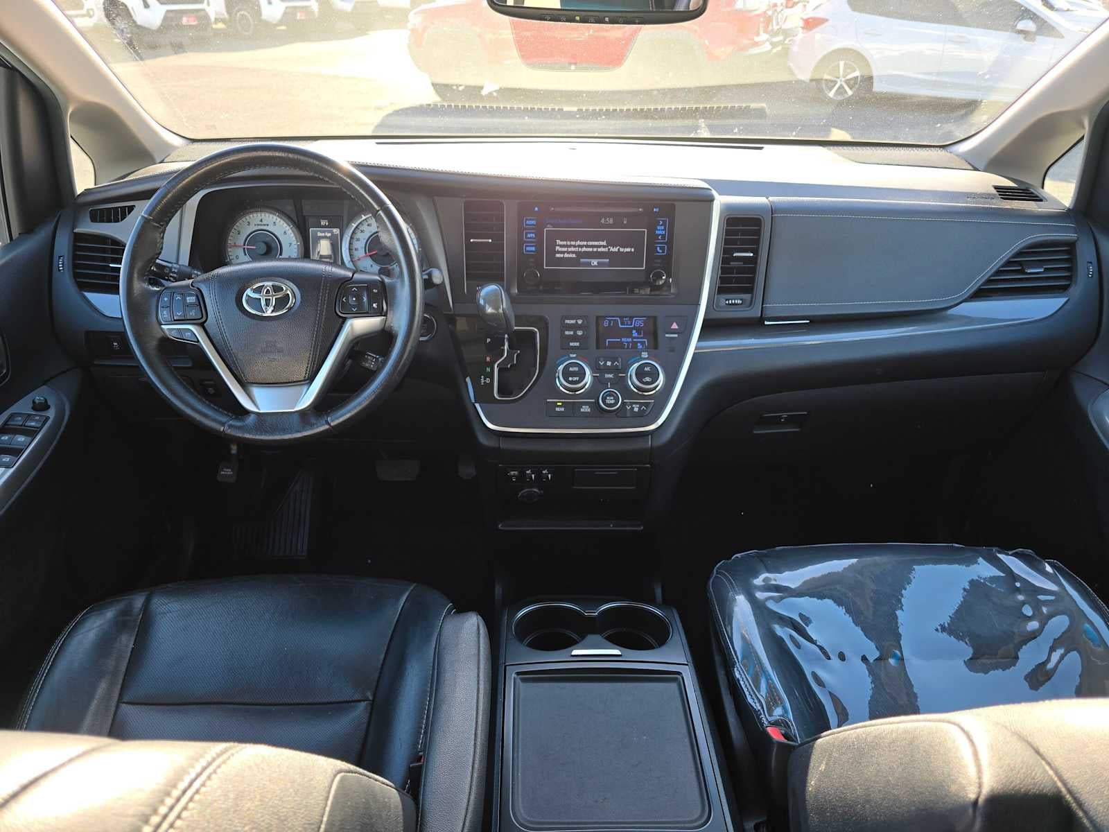 2016 Toyota Sienna SE