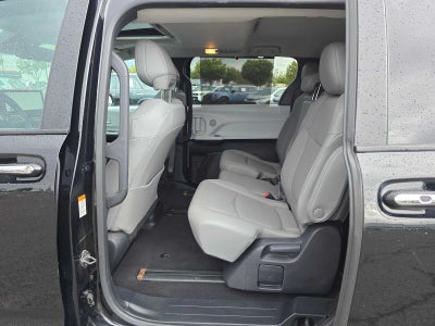 2025 Toyota Sienna XLE