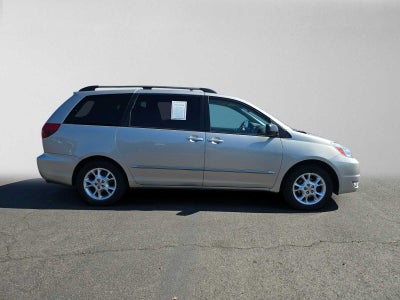 2005 Toyota Sienna XLE LTD