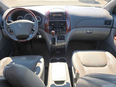2005 Toyota Sienna XLE LTD