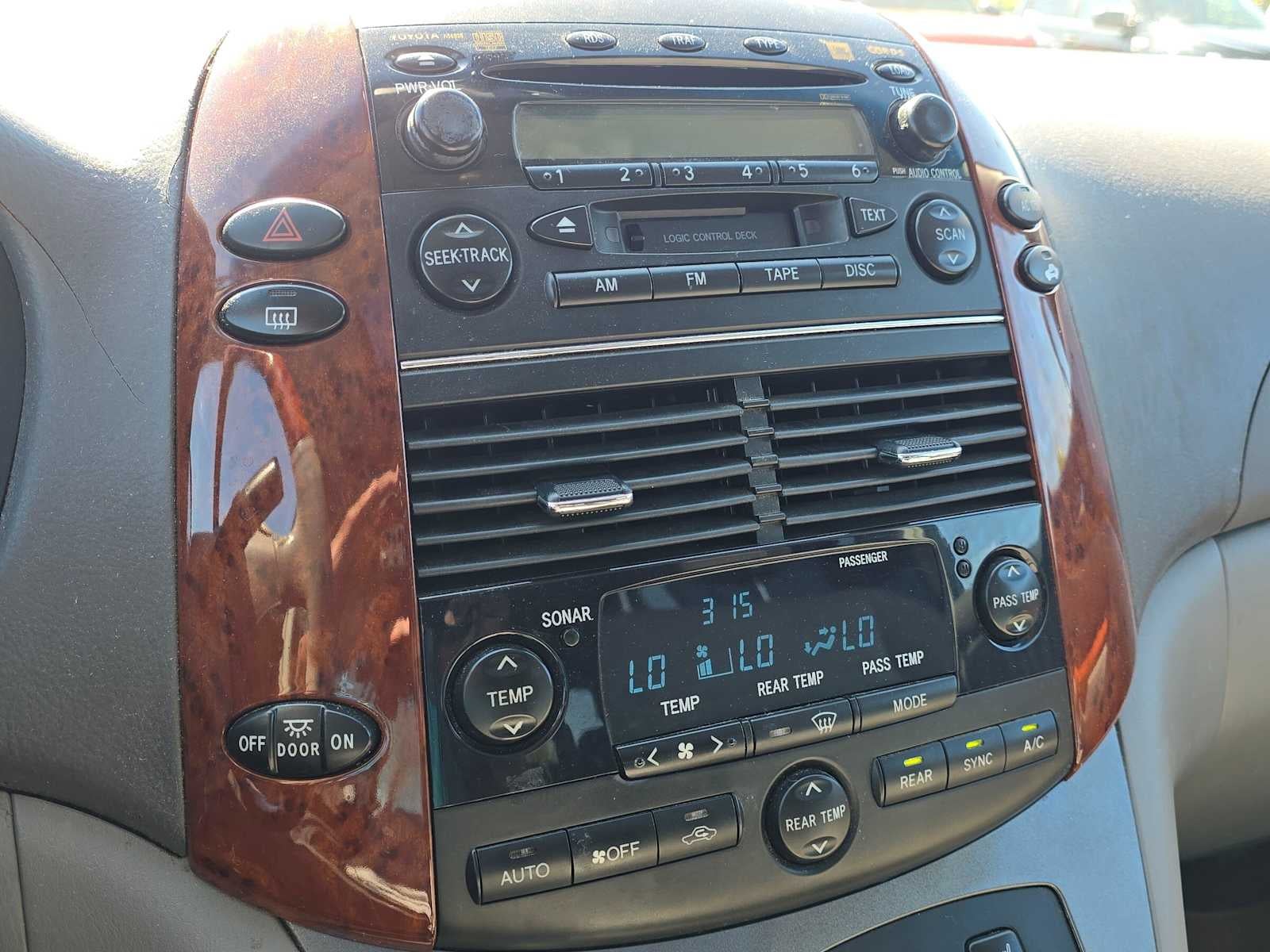 2005 Toyota Sienna XLE LTD