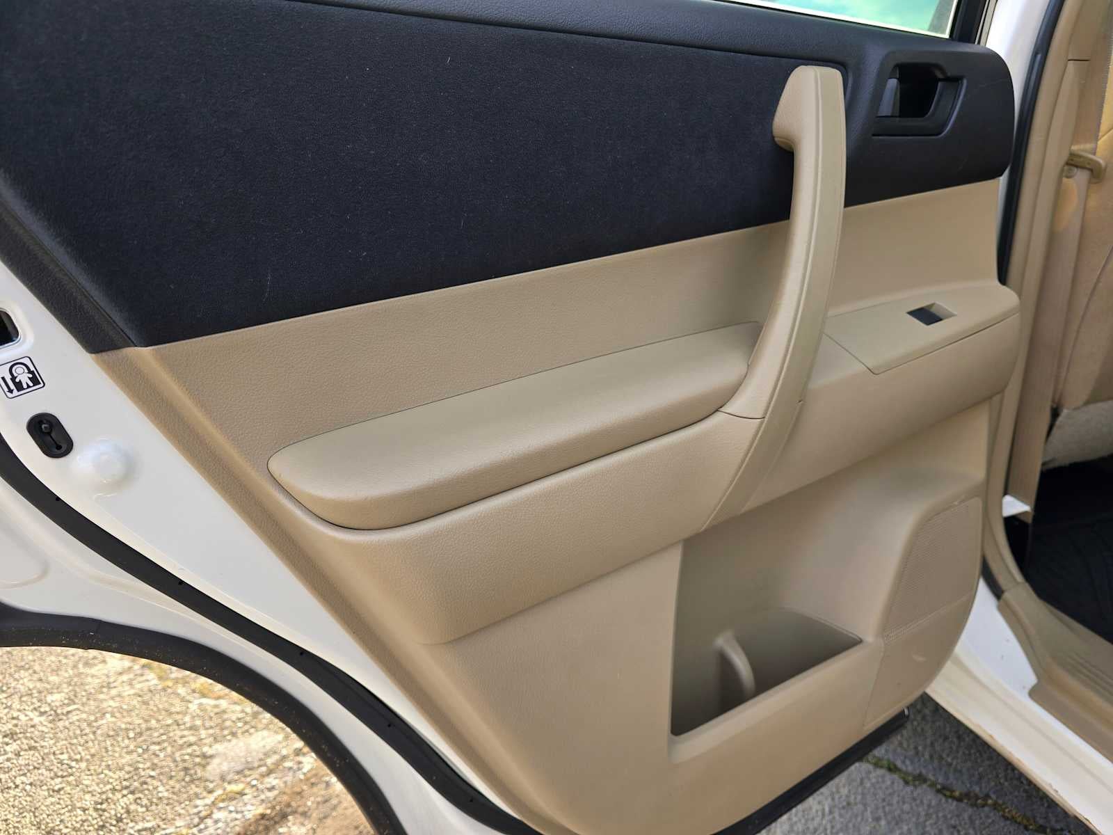 2013 Toyota Highlander FWD 4dr I4 (Natl)