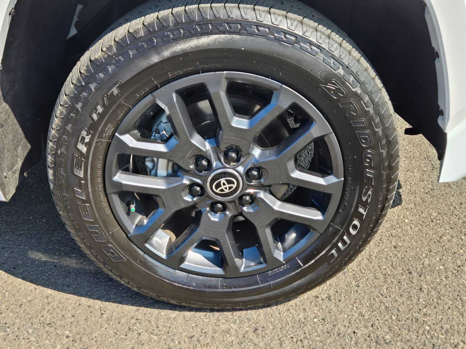 2023 Toyota Tundra SR5