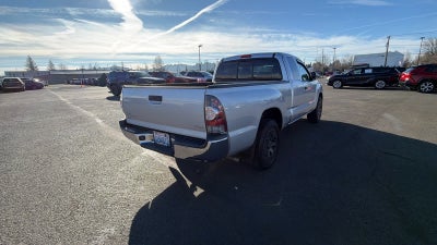 2013 Toyota Tacoma 2WD Access Cab I4 MT (Natl)