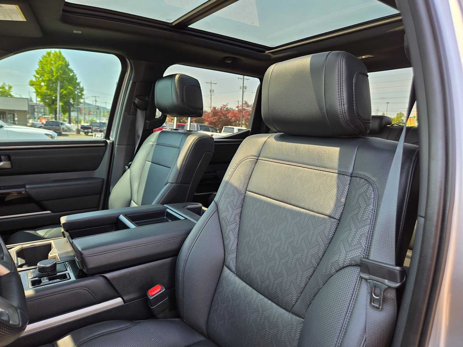 2025 Toyota Tundra Limited Hybrid