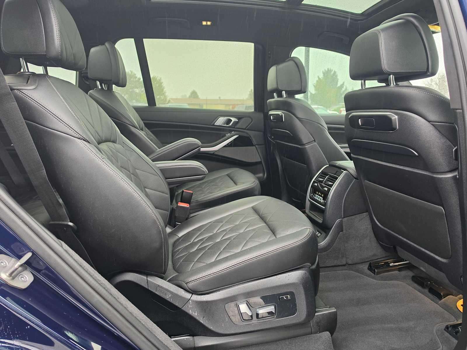 2023 BMW X7 xDrive40i xDrive40i