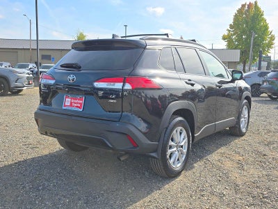2024 Toyota Corolla Cross LE