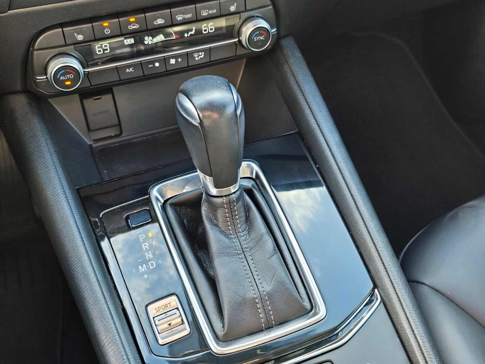 2020 Mazda Mazda CX-5 Touring