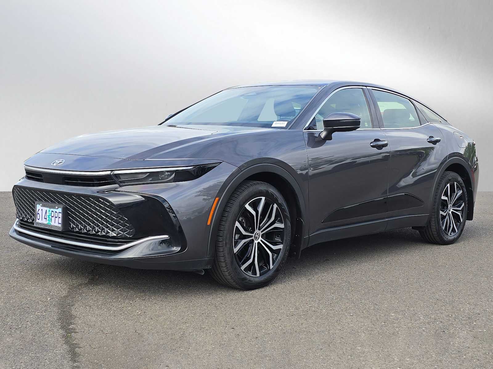 2023 Toyota Crown XLE