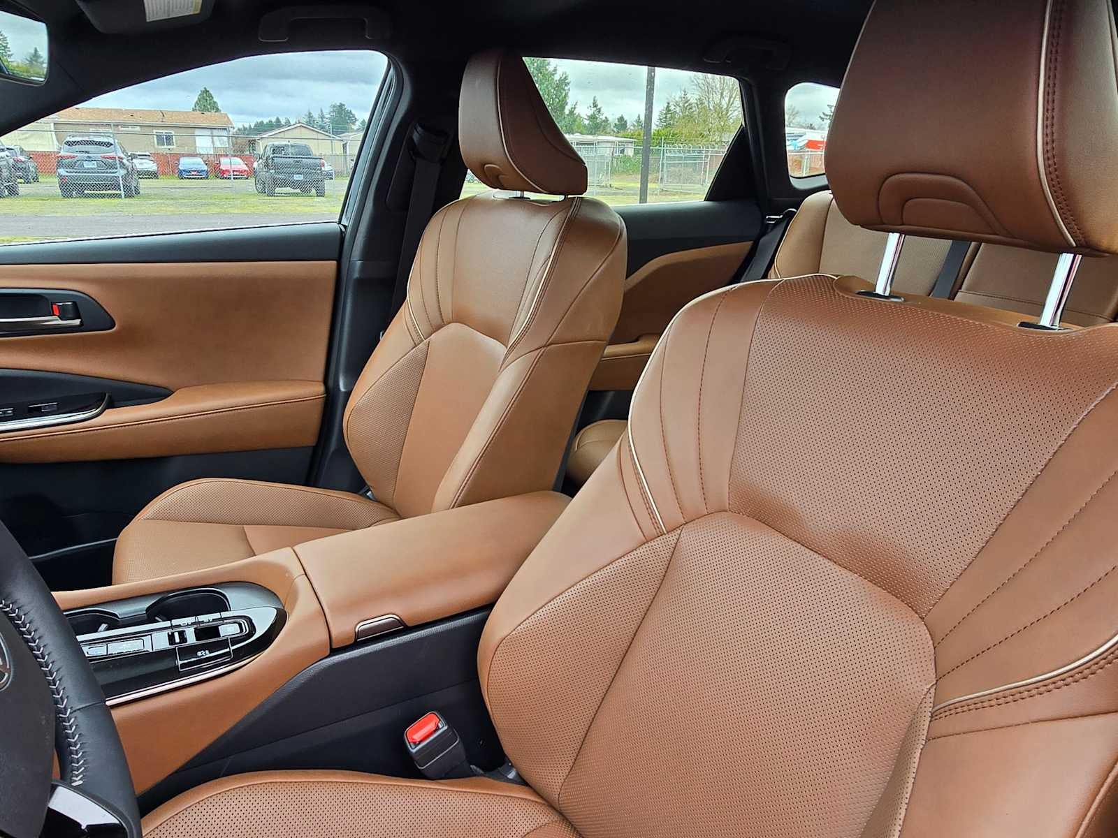 2025 Toyota Crown Signia XLE