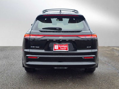 2025 Toyota Crown Signia XLE