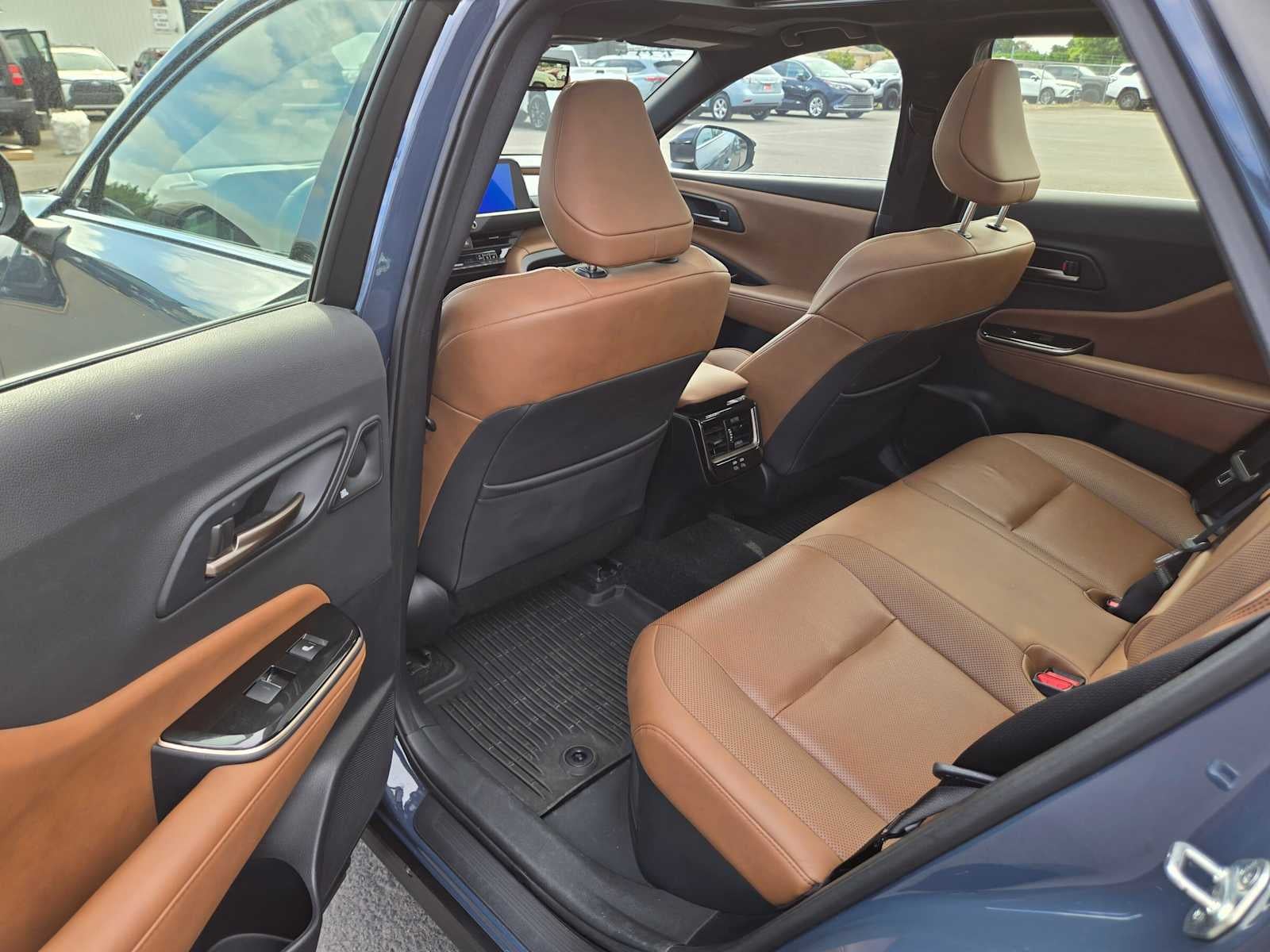2025 Toyota Crown Signia Limited