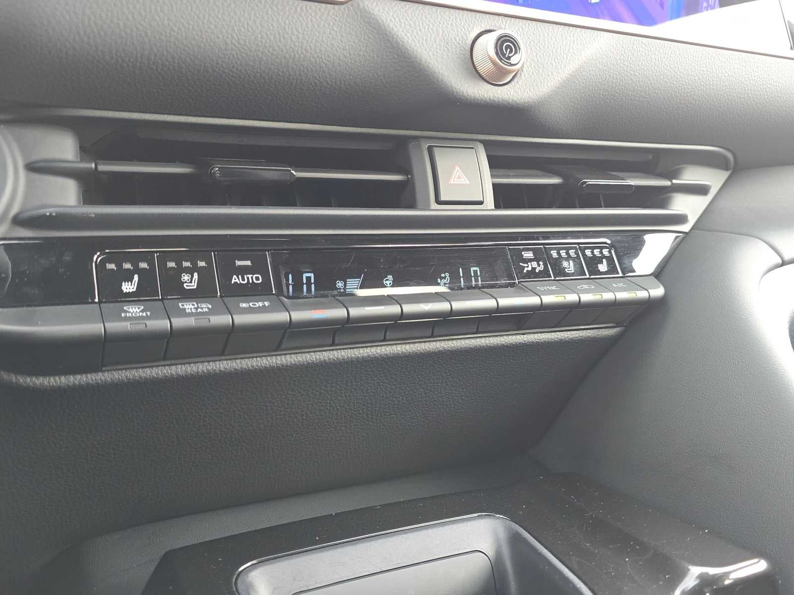 2025 Toyota Crown Signia Limited