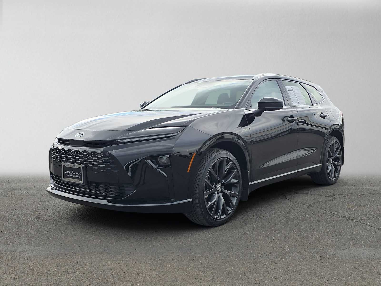 2025 Toyota Crown Signia Limited