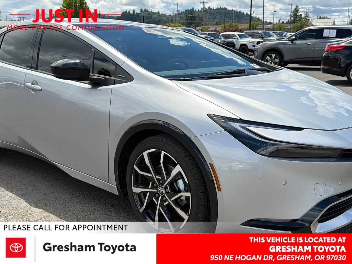 2025 Toyota Prius Plug-In Hybrid XSE