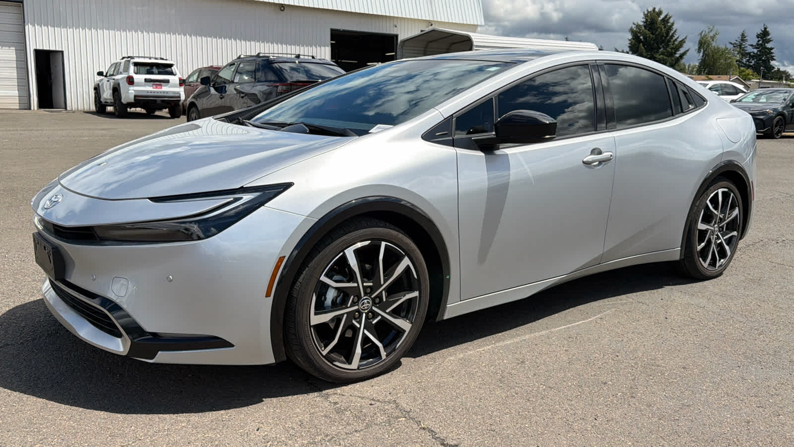 2025 Toyota Prius Plug-In Hybrid XSE