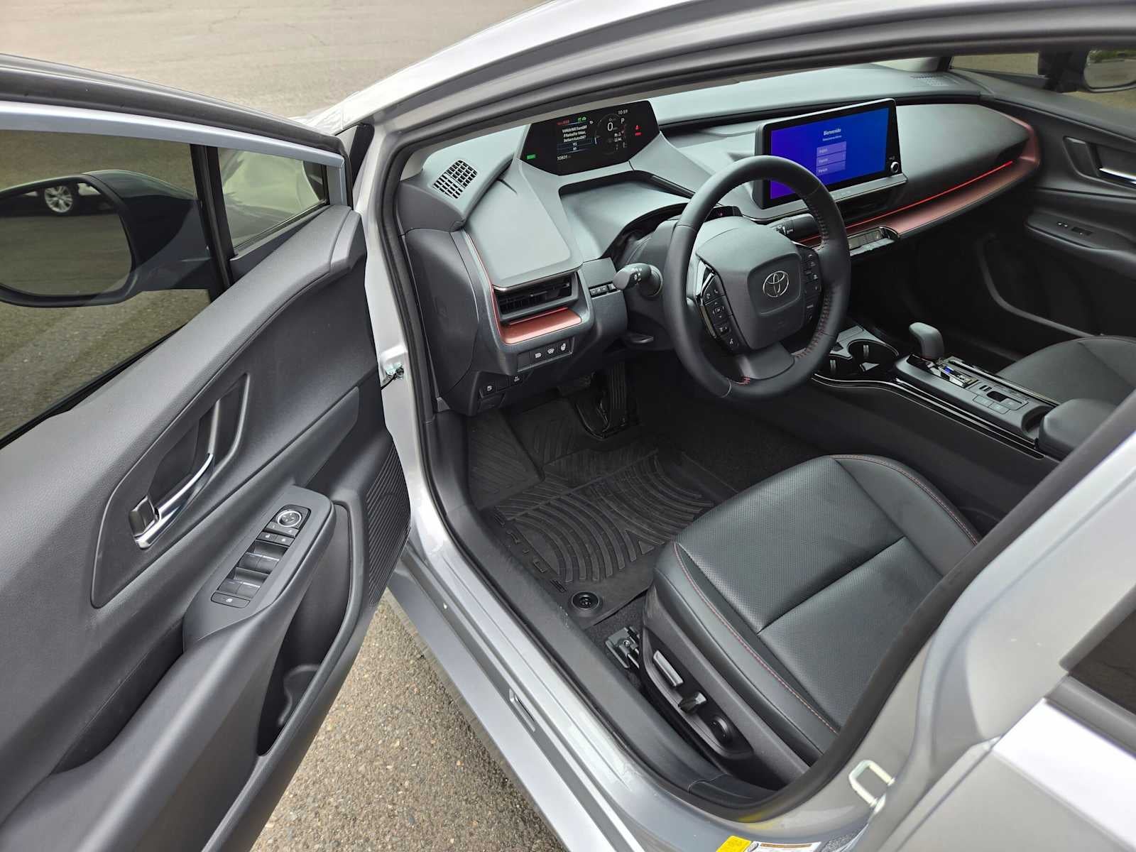 2025 Toyota Prius Plug-In Hybrid XSE