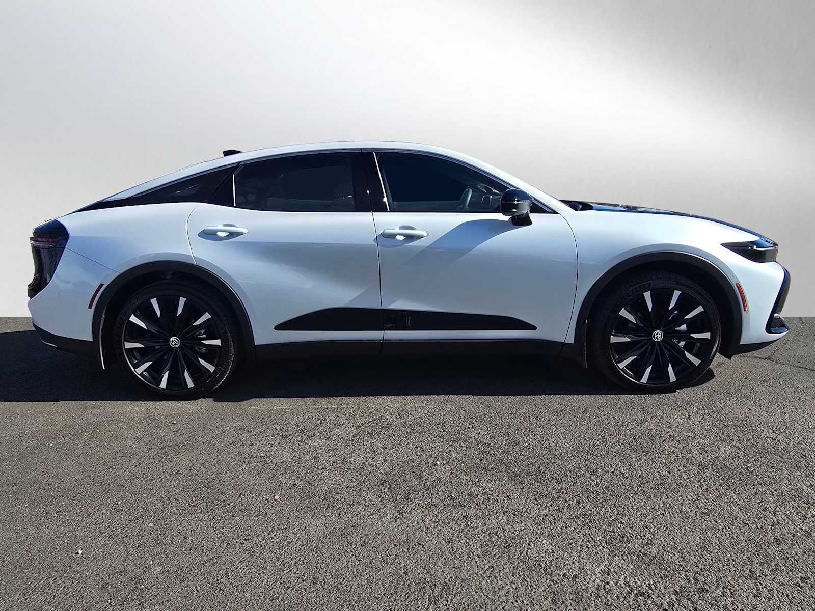 2026 Toyota Crown Platinum