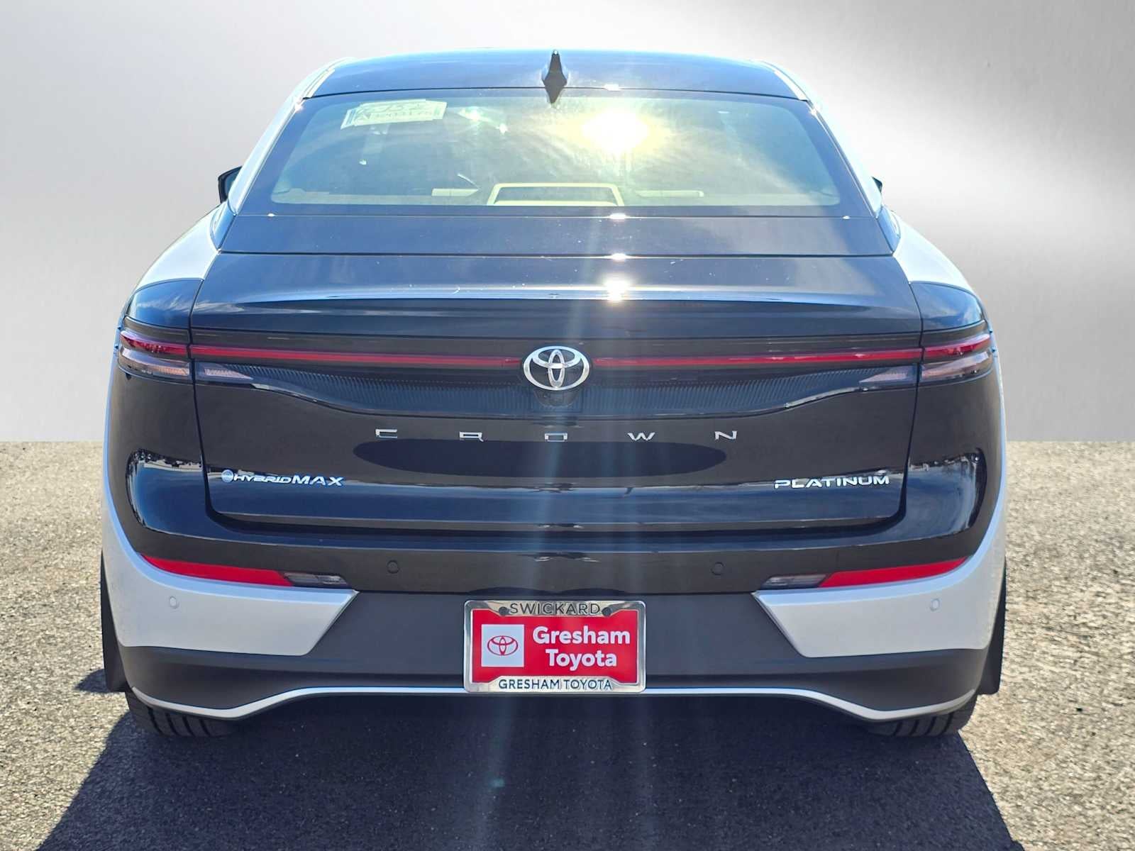 2026 Toyota Crown Platinum