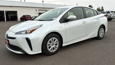 2022 Toyota Prius LE