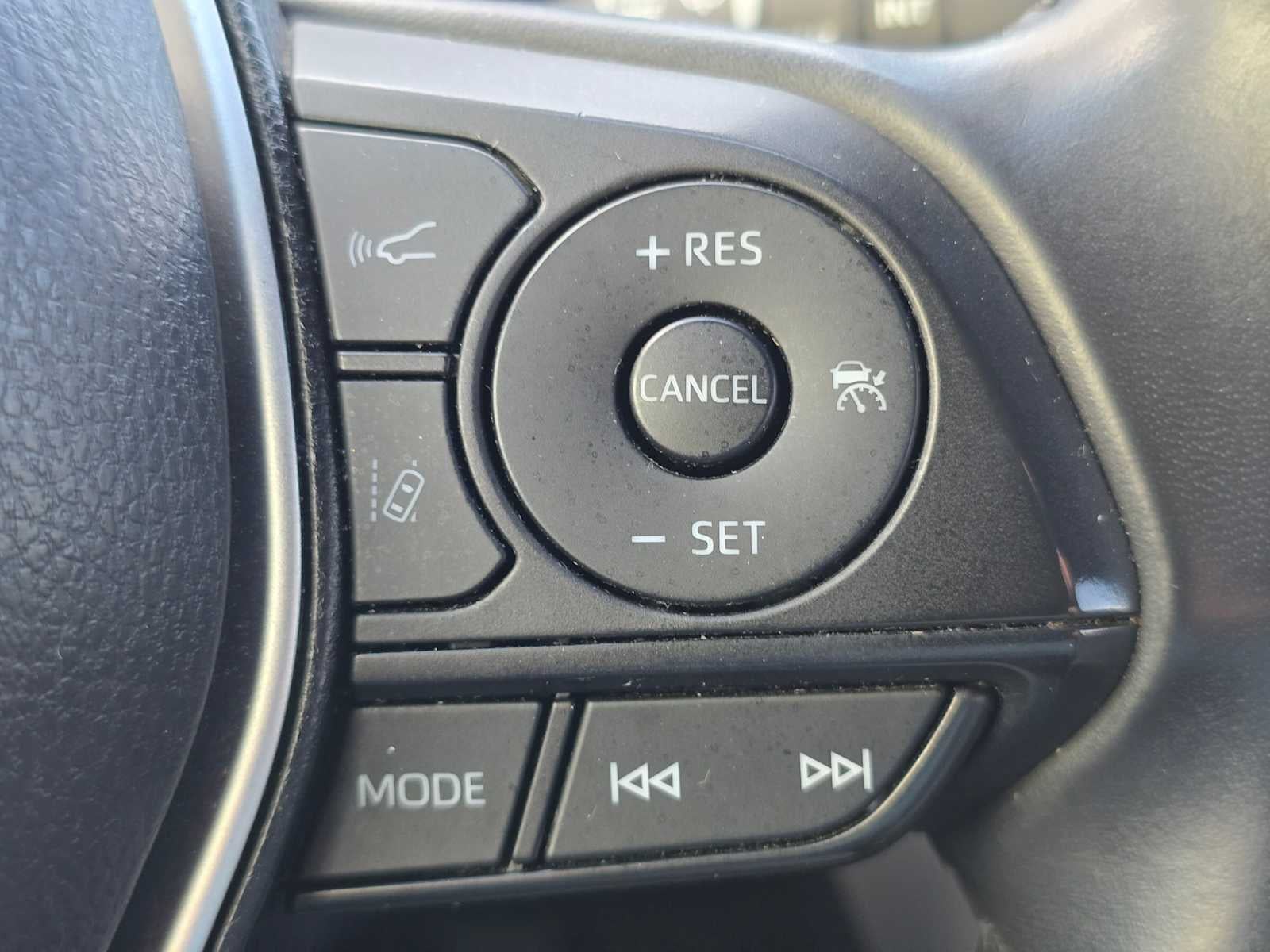 2021 Toyota Venza LE