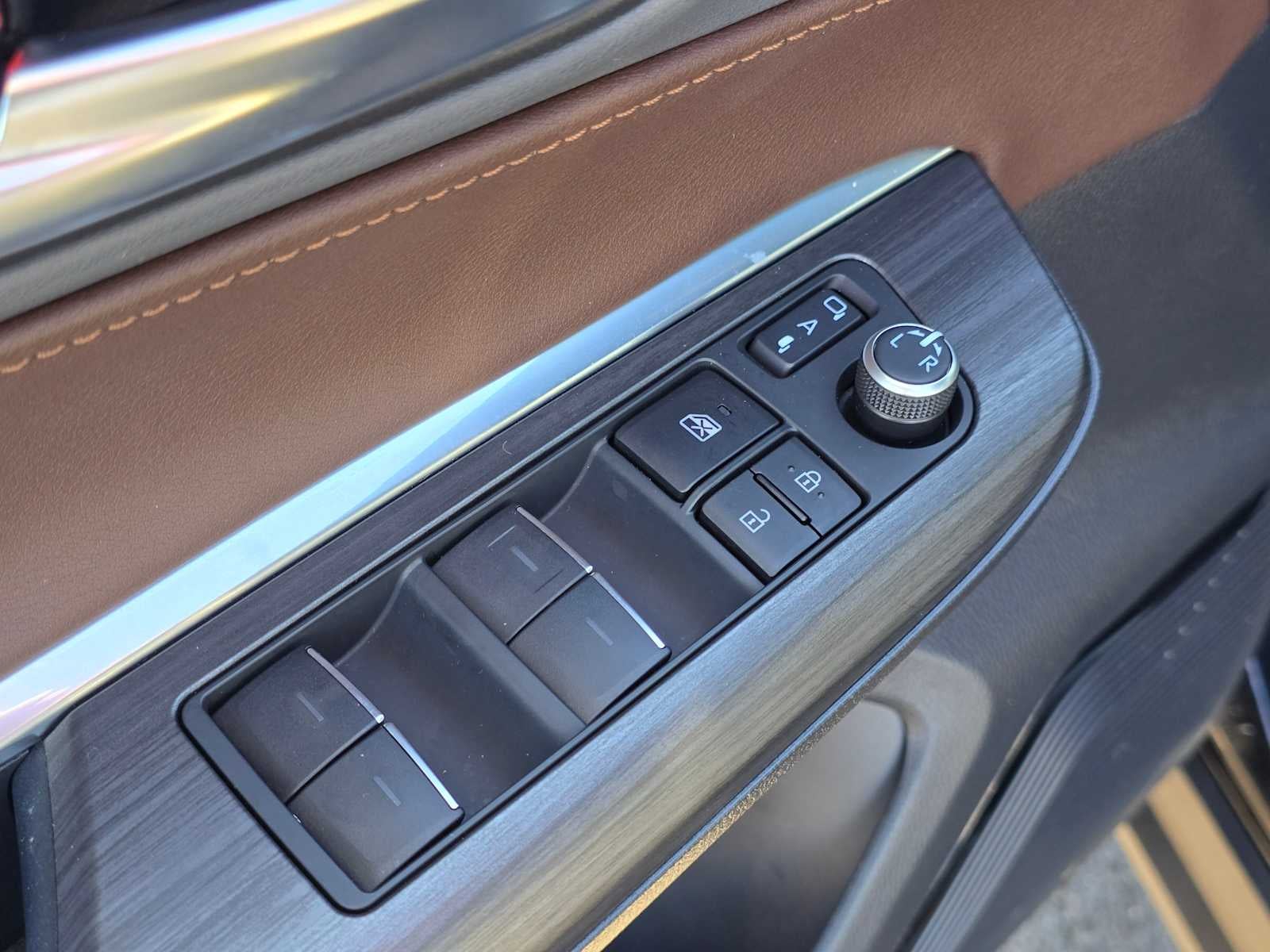 2023 Toyota Venza XLE