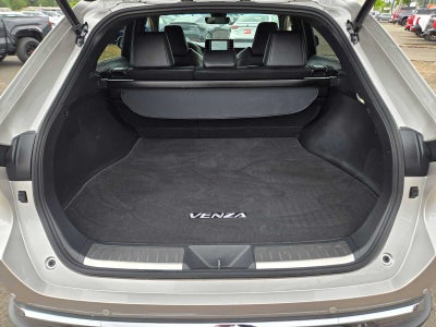 2022 Toyota Venza XLE