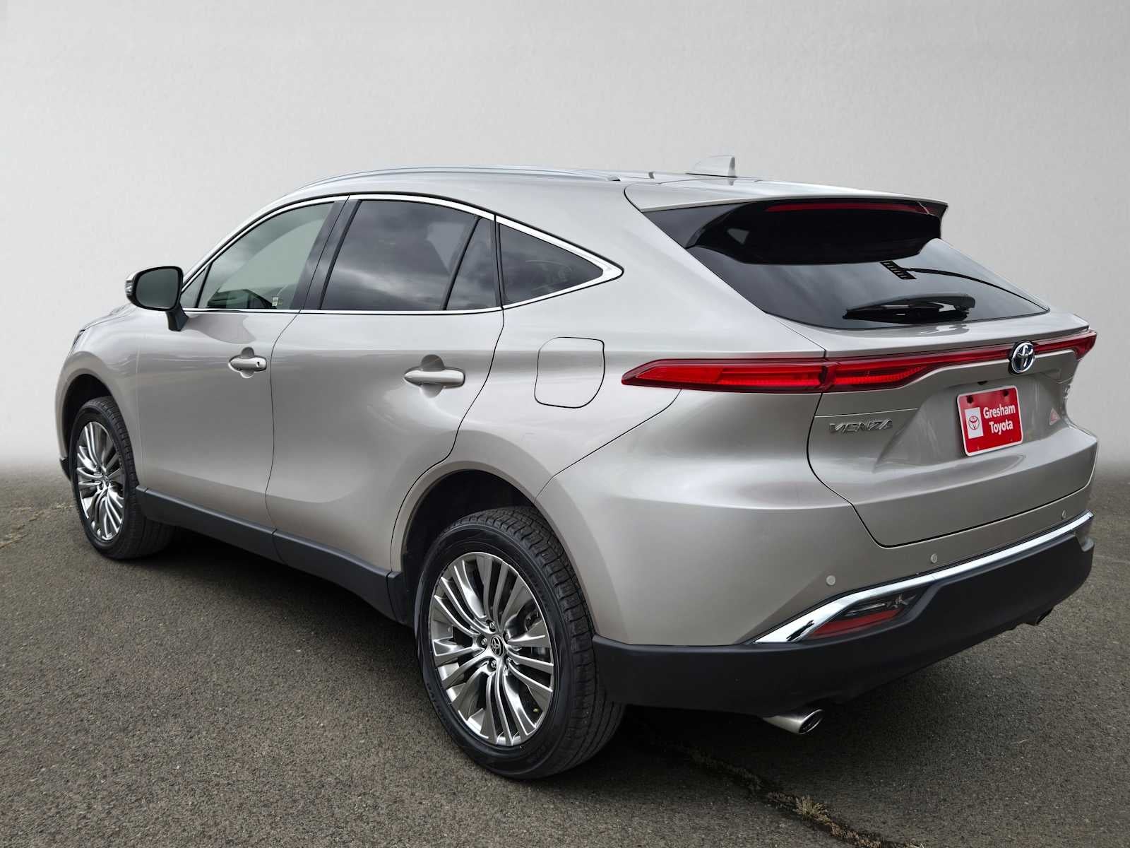 2022 Toyota Venza XLE