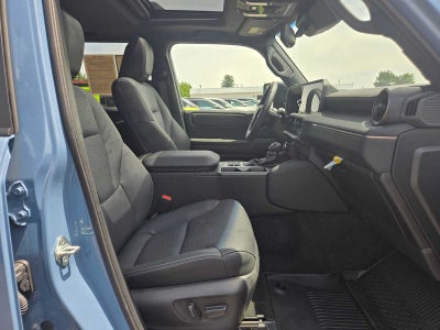 2025 Toyota Land Cruiser 4WD (Natl)