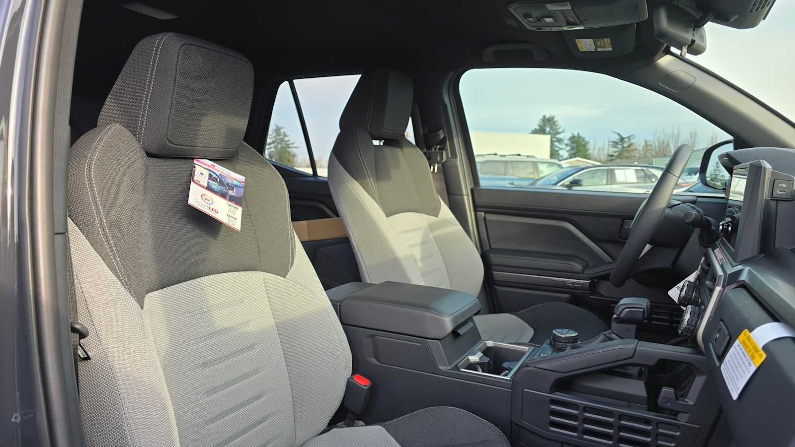 2025 Toyota 4Runner Hybrid TRD Off Road