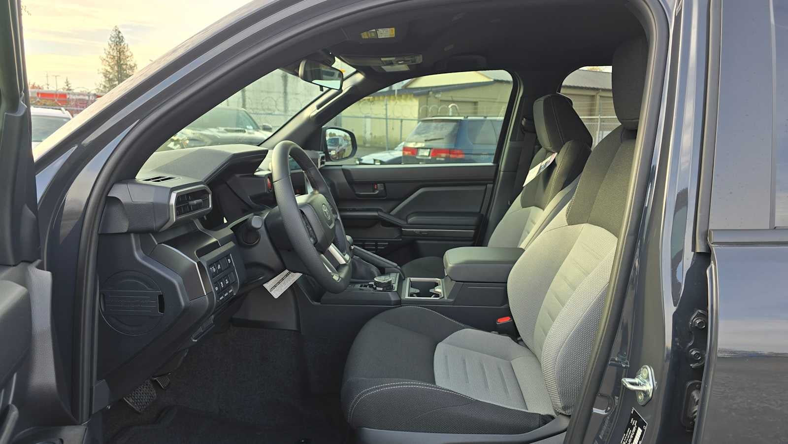 2025 Toyota 4Runner Hybrid TRD Off Road