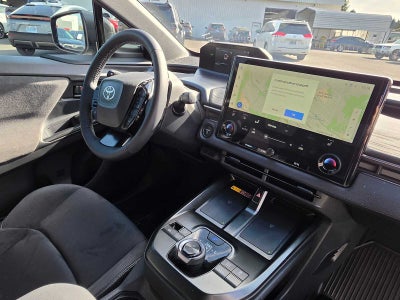 2026 Toyota C-HR XSE