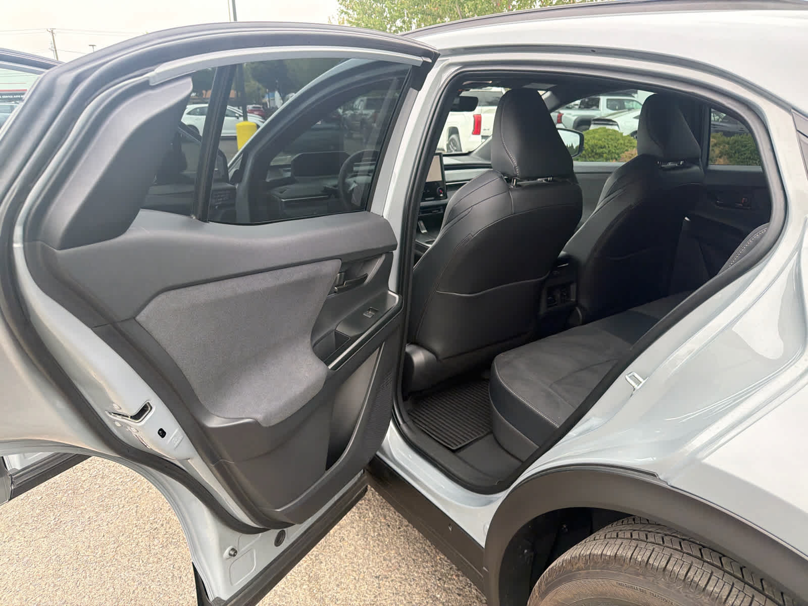2026 Toyota C-HR XSE