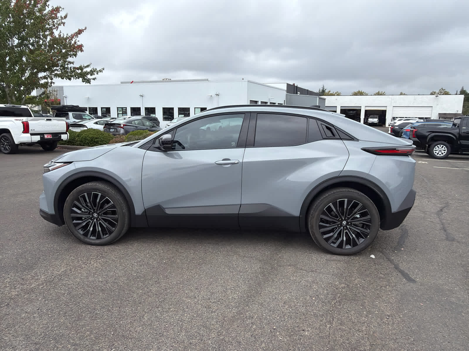 2026 Toyota C-HR XSE
