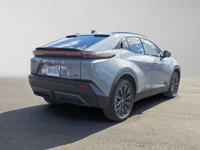 2026 Toyota C-HR XSE