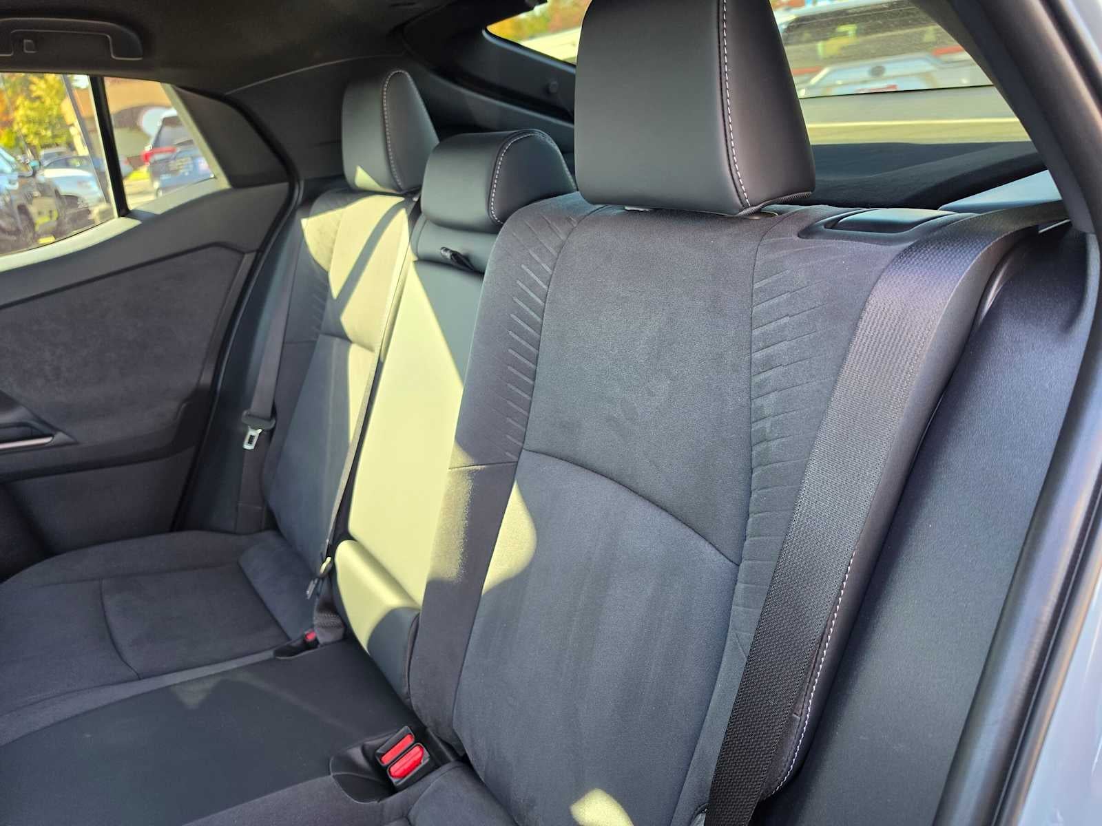 2026 Toyota C-HR XSE