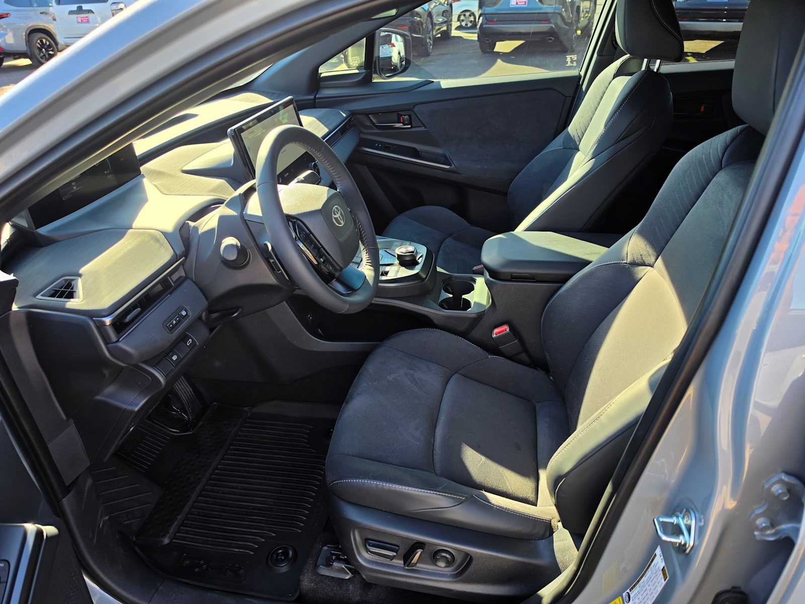 2026 Toyota C-HR XSE