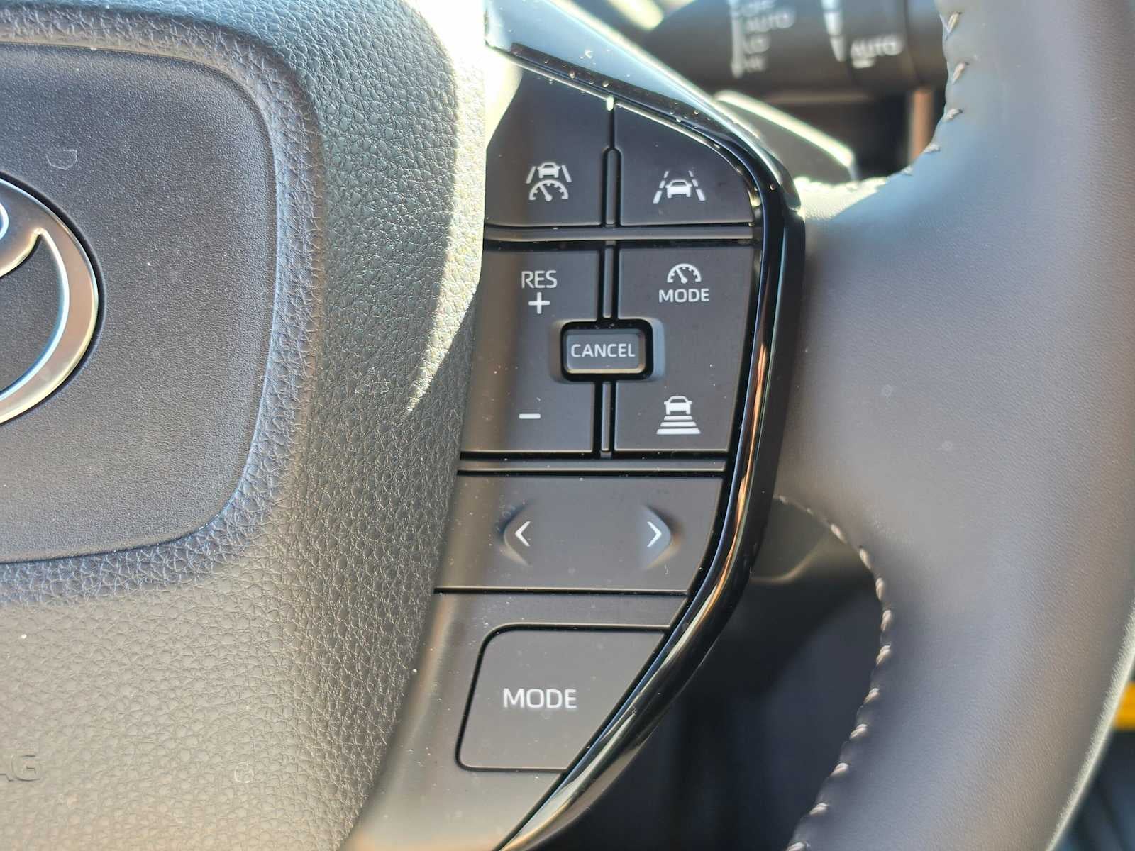 2026 Toyota C-HR XSE
