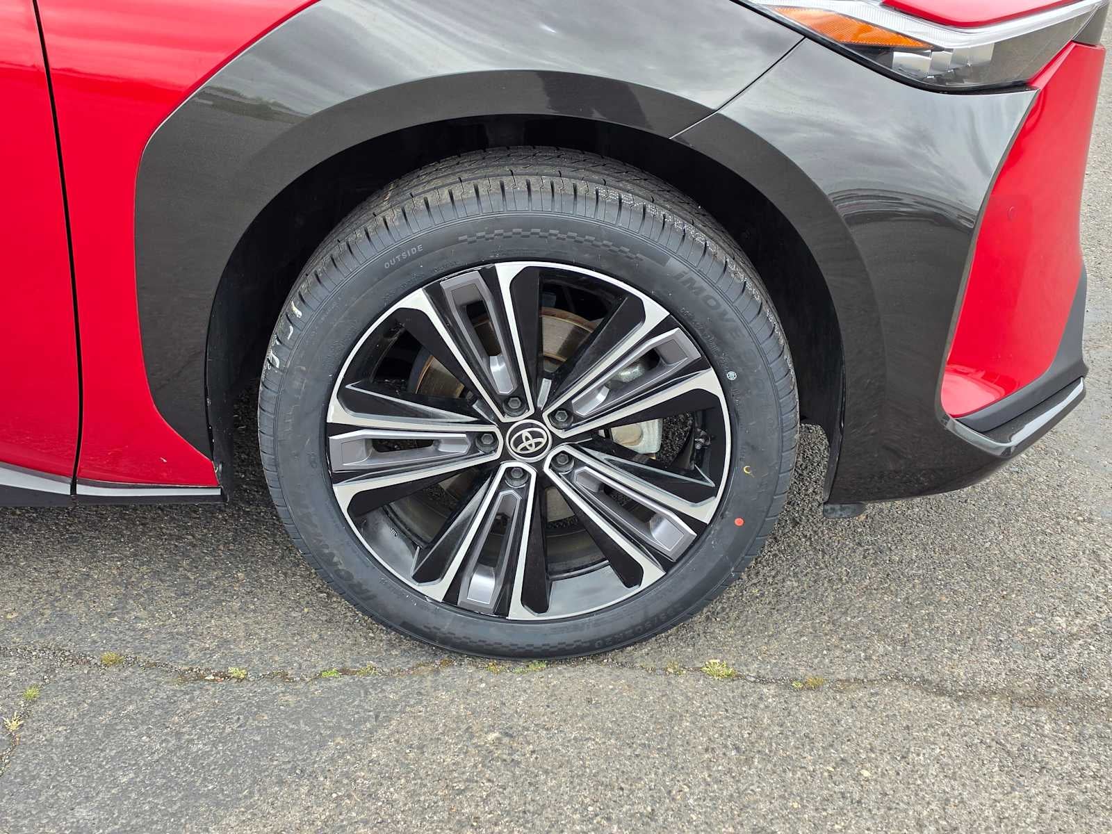 2023 Toyota bZ4X Limited