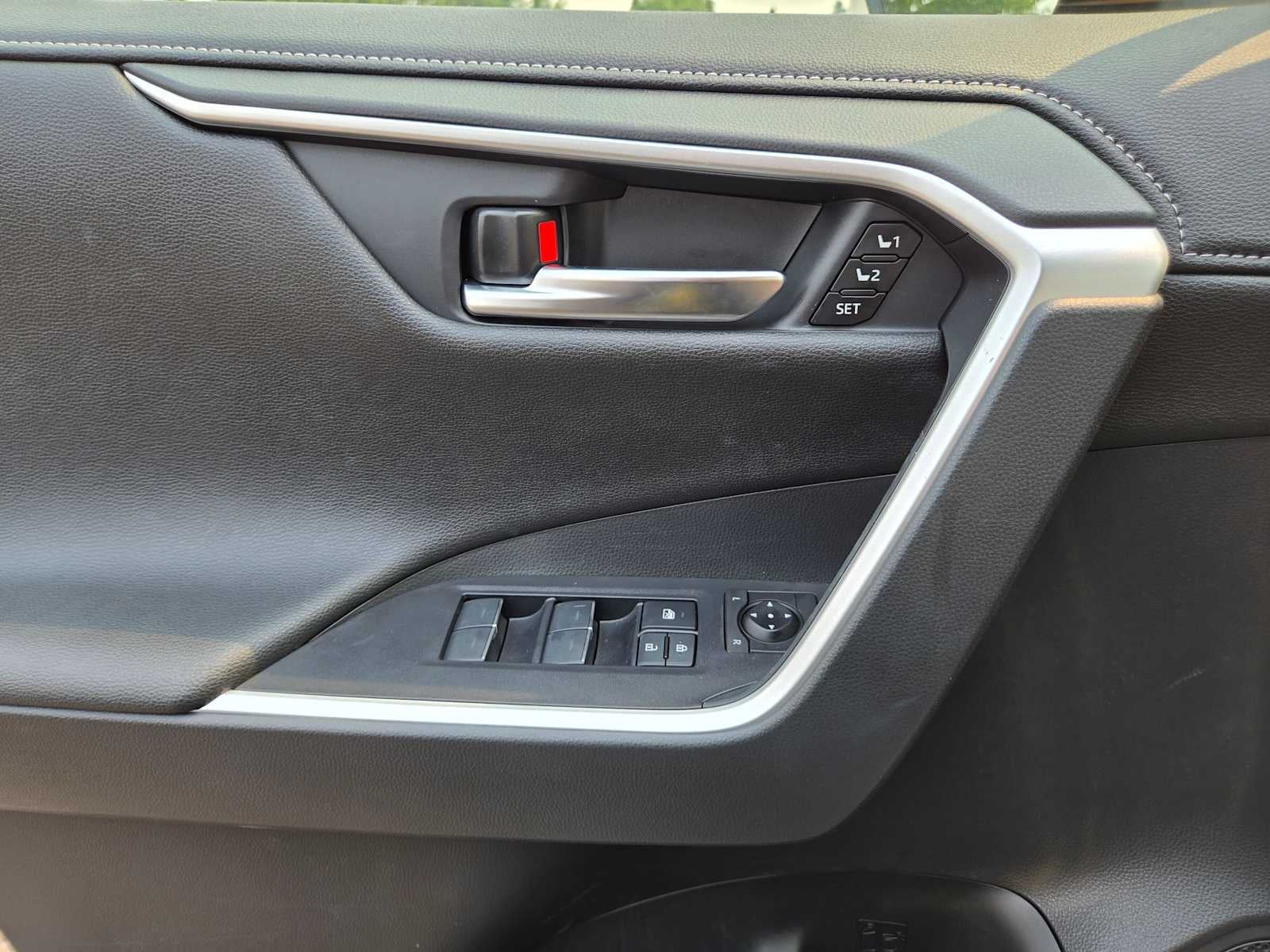 2025 Toyota RAV4 Hybrid Limited