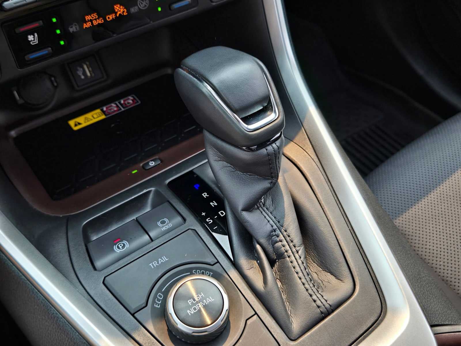 2025 Toyota RAV4 Hybrid Limited
