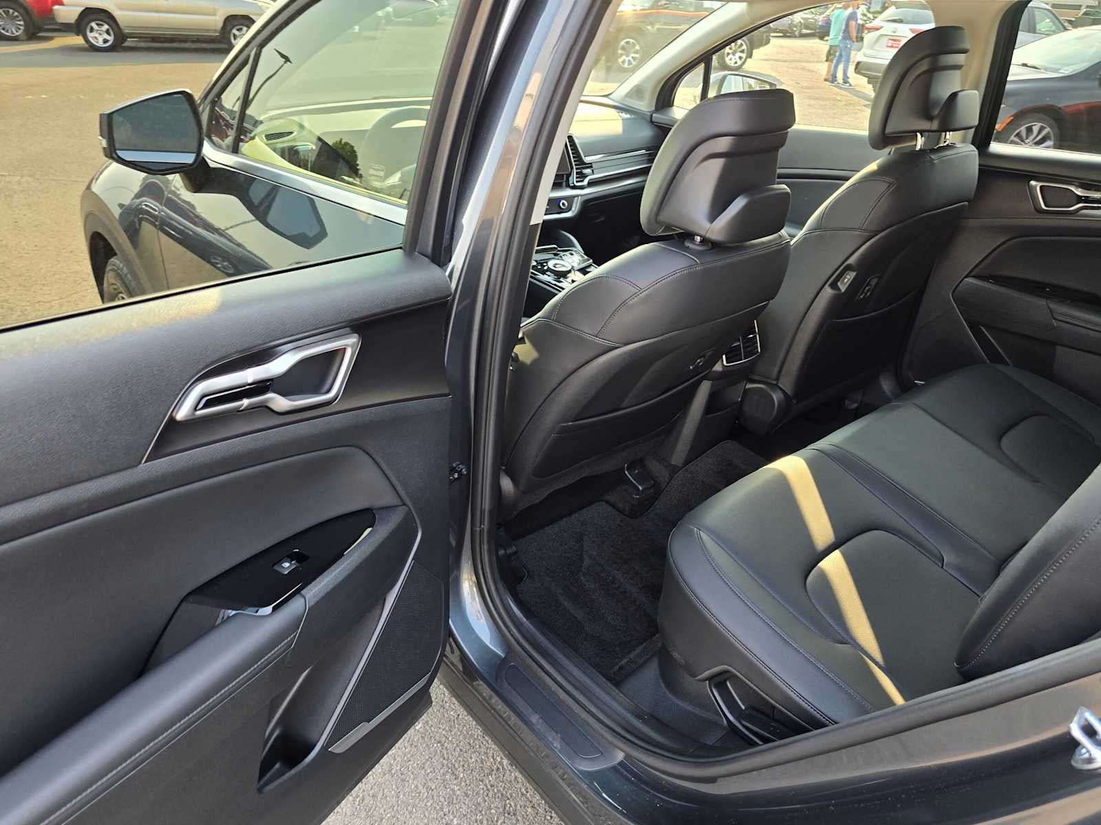 2025 Kia Sportage Hybrid EX