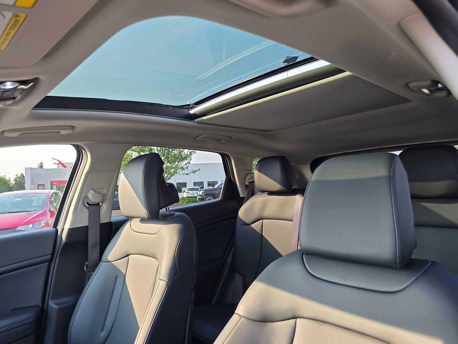 2025 Kia Sportage Hybrid EX