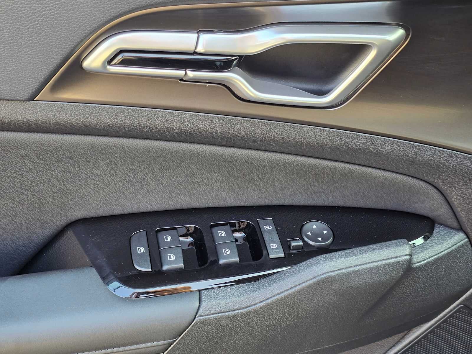 2025 Kia Sportage Hybrid EX