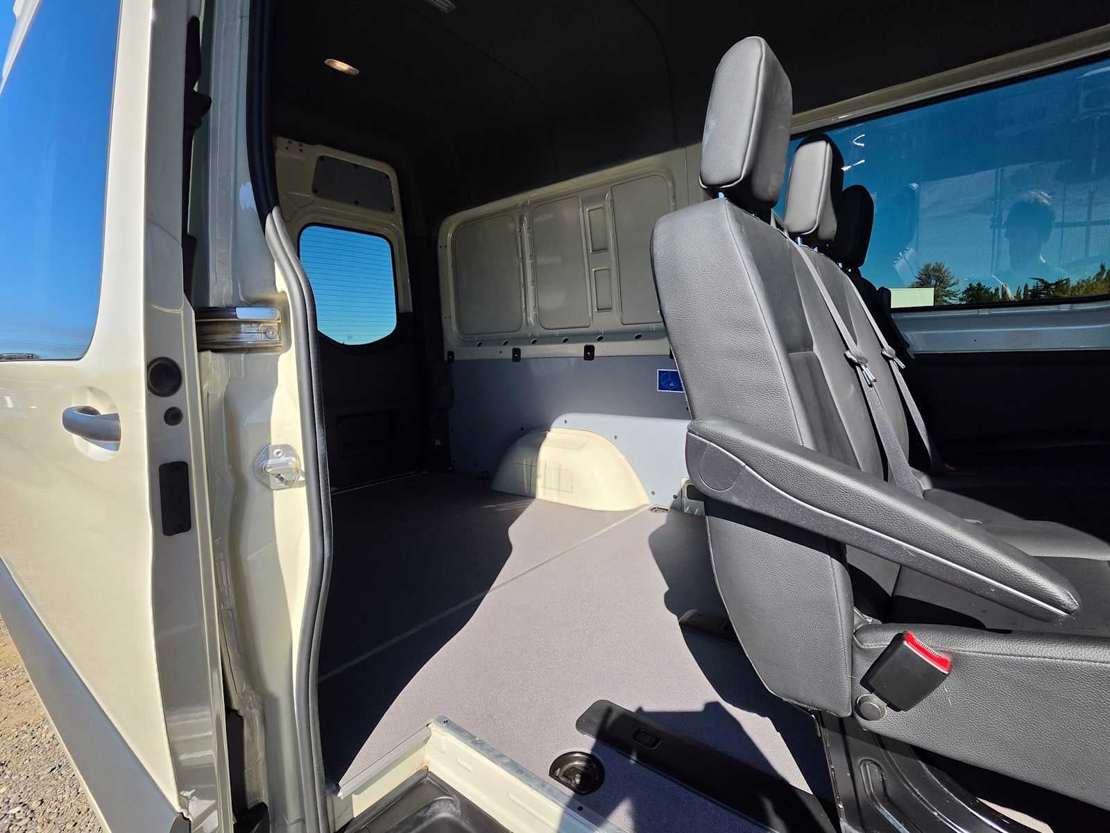 2024 Mercedes-Benz Sprinter Cargo Van 2500 Standard Roof I4 Diesel HO 144" AWD