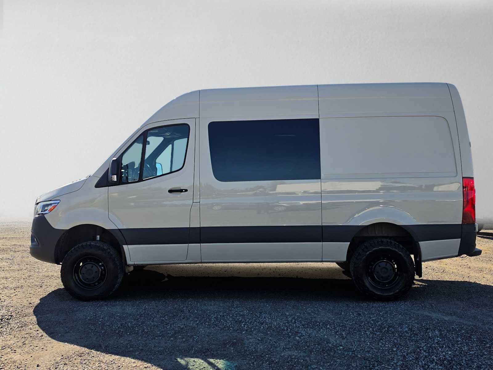 2024 Mercedes-Benz Sprinter Cargo Van 2500 Standard Roof I4 Diesel HO 144" AWD