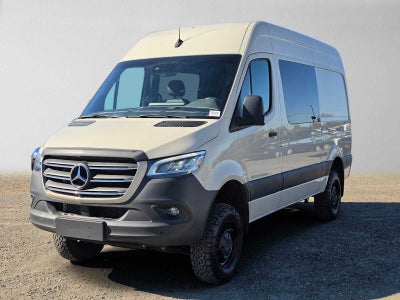 2024 Mercedes-Benz Sprinter Cargo Van 2500 Standard Roof I4 Diesel HO 144" AWD