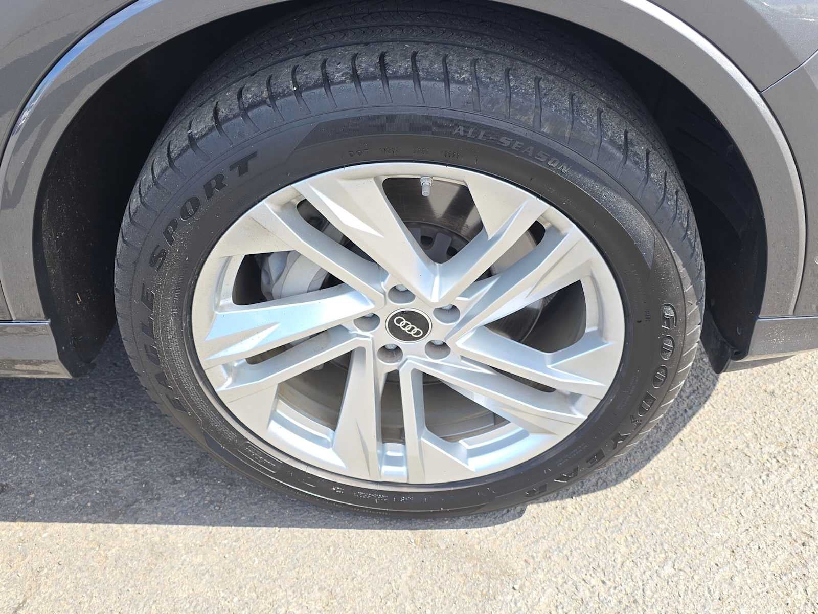 2022 Audi Q7 Premium
