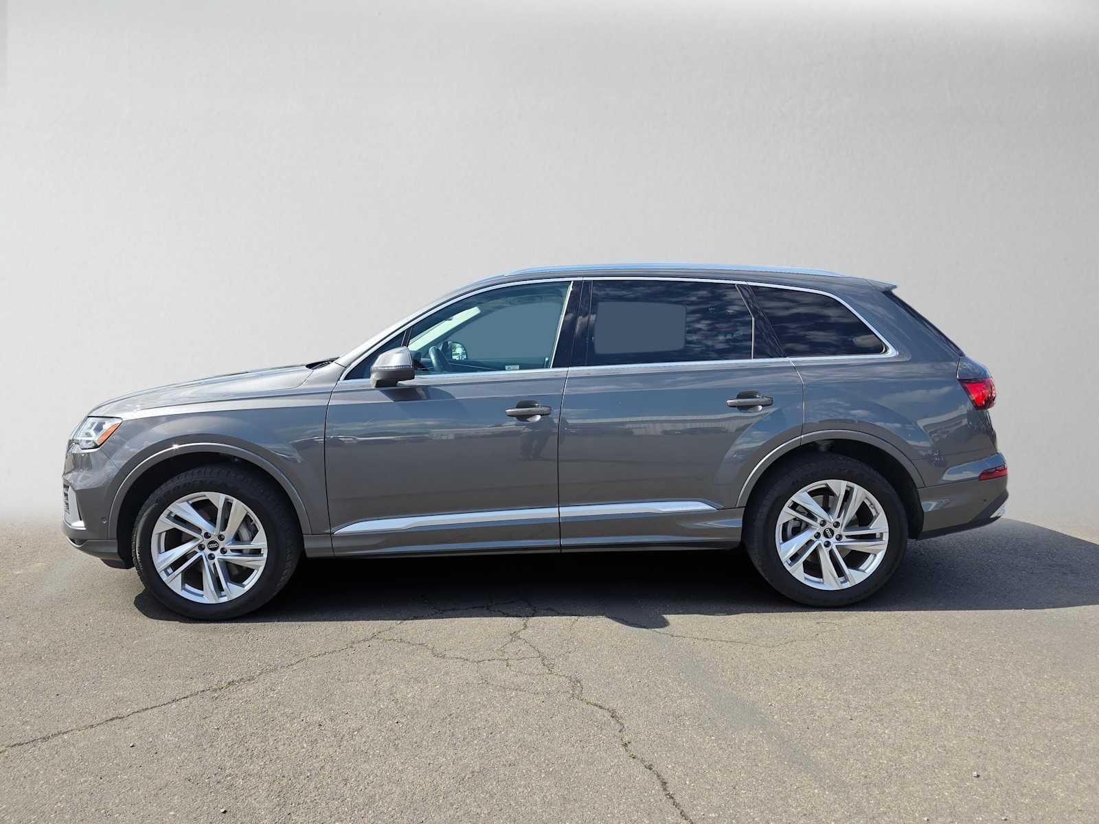 2022 Audi Q7 Premium